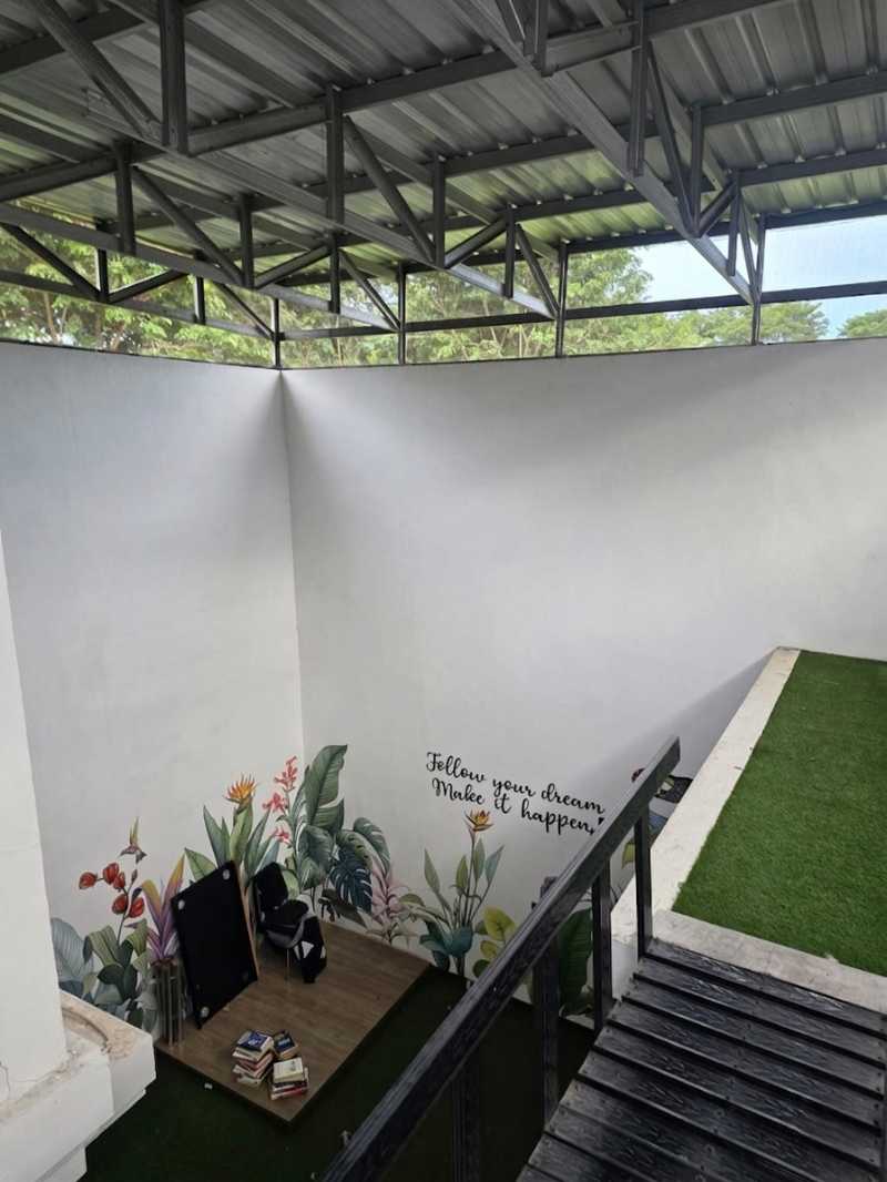Dijual/Disewakan Rumah Minimalis di Long Beach Pakuwon City Surabaya Timur (bbaa) - Thumbnail 8