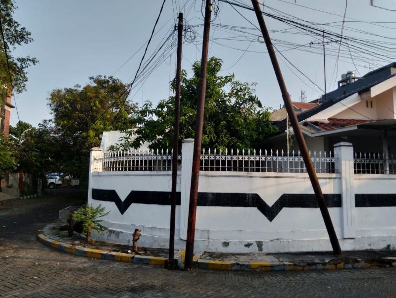 Dijual Rumah Hook Strategis di Jalan Wisma Permai Surabaya Timur - Thumbnail 2