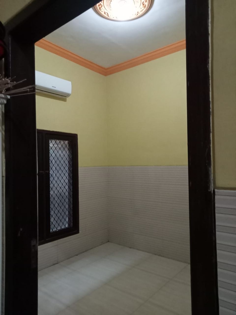 Dijual Rumah Megah Siap Huni di Jalan Medayu Utara Surabaya Timur - Thumbnail 5
