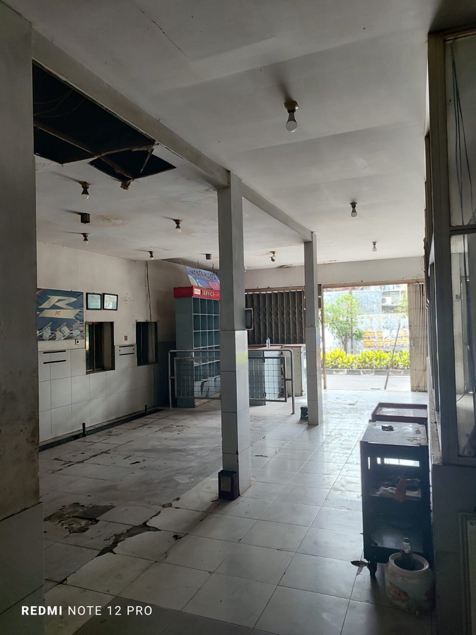 Dijual/Disewakan Toko 1 Lantai Hook Strategis di Kawasan Jalan Kalasan Pacar Keling Surabaya Timur - Thumbnail 8