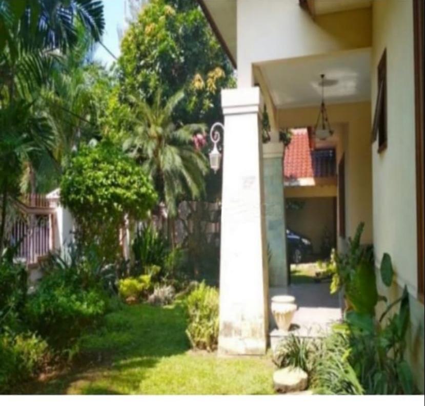 Dijual Rumah Mewah Hook Siap Huni di Kawasan Elit Bintang Diponggo Surabaya Barat - Thumbnail 2