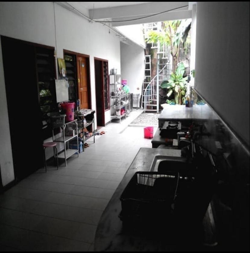Dijual Rumah Mewah Hook Siap Huni di Kawasan Elit Bintang Diponggo Surabaya Barat - Thumbnail 5