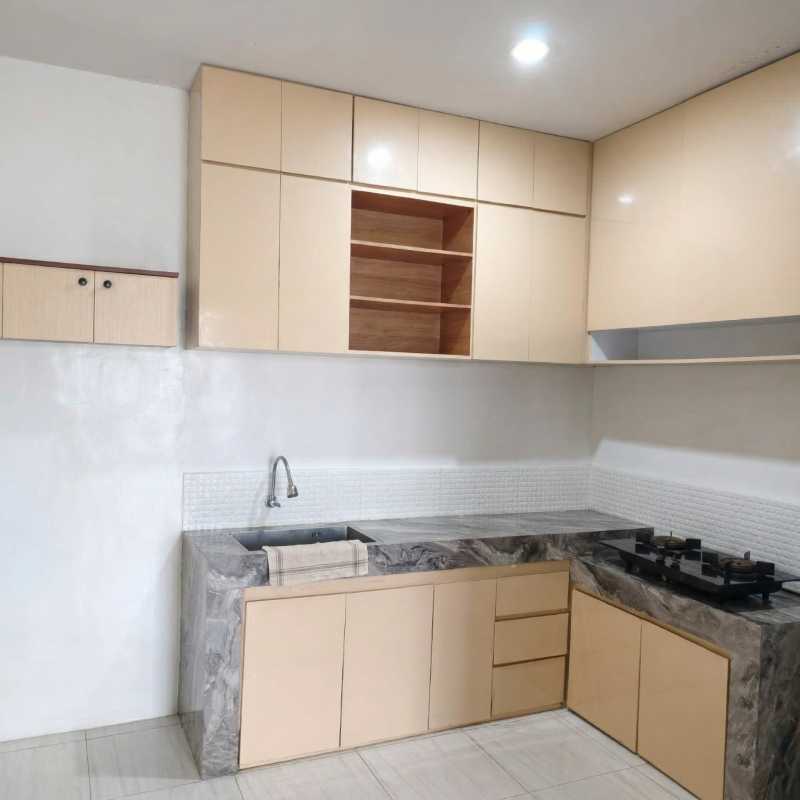 Jual Rumah Baru Renovasi 2,5 Lantai di Northwest Park Citraland Surabaya Barat - Thumbnail 5