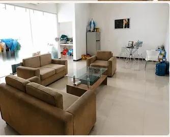 Jual Rumah Siap Huni Jalan Jeruk Pondok Tjandra Indah Sidoarjo - Thumbnail 2