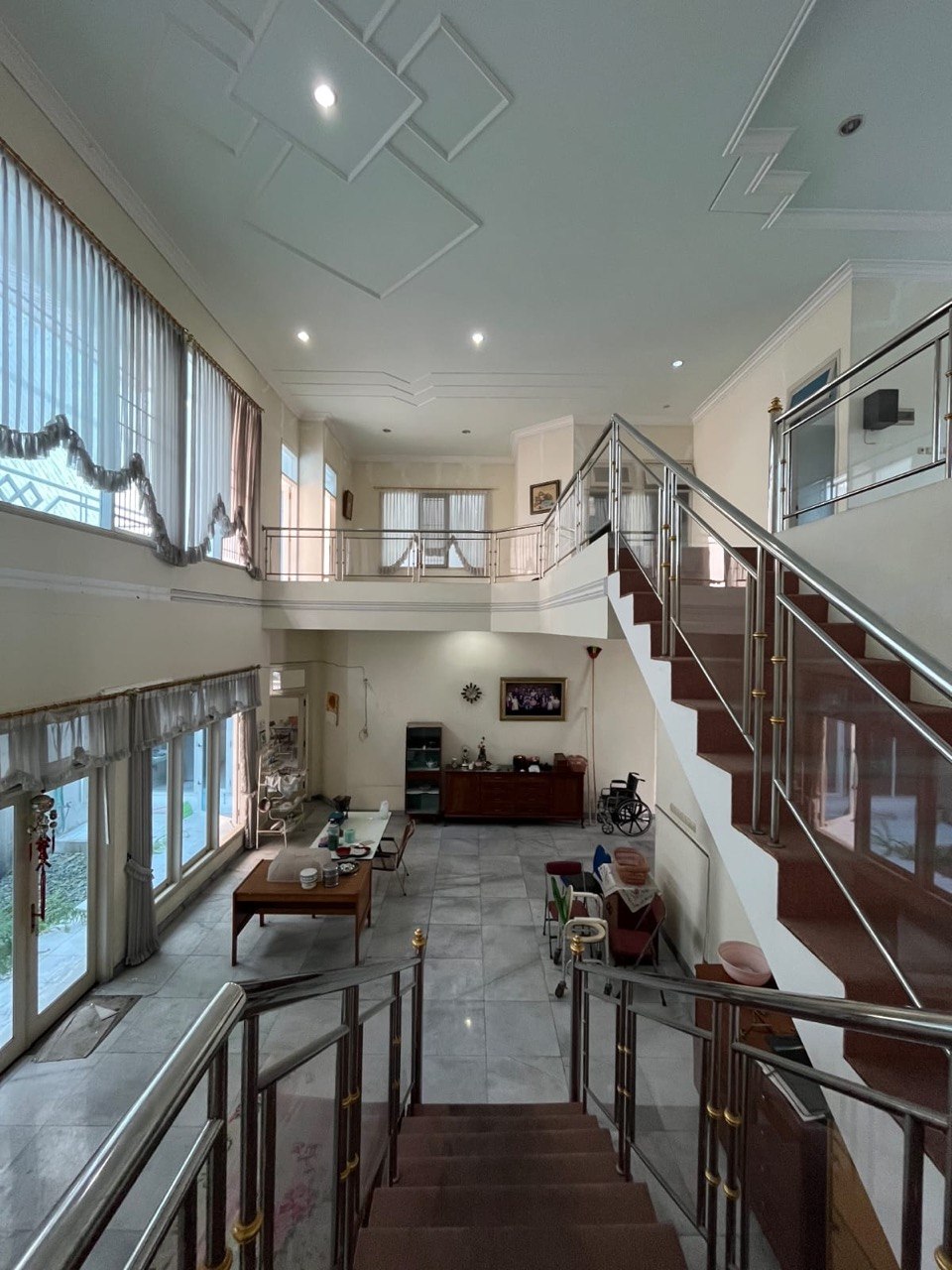 Dijual/Disewakan Rumah Mewah Classic 2 Lantai di Puri Widya Kencana Citraland Surabaya Barat - Thumbnail 8