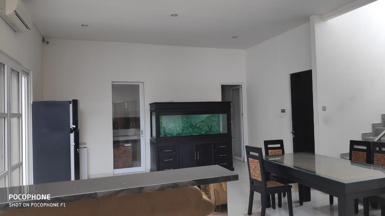 Jual Rumah Mewah 2 Lantai di San Antonio Pakuwon City Surabaya Timur - Thumbnail 5