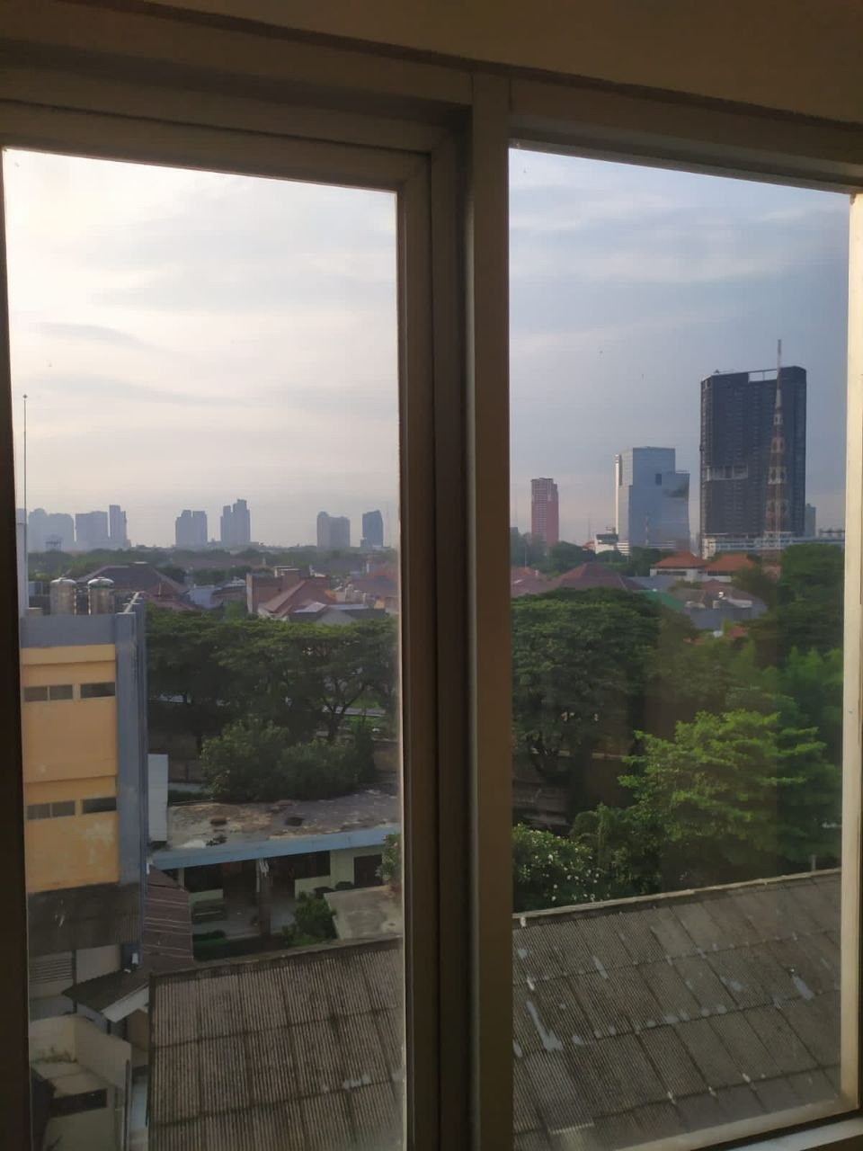 Dijual Apartemen Nyaman Kawasan Strategis di Pavilliun Permata Surabaya Barat - Thumbnail 7