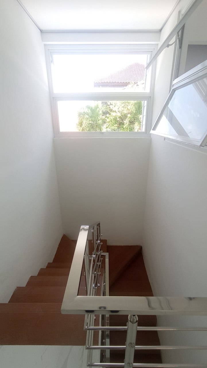 Jual Rumah Baru 2 Lantai di International Village Citraland Surabaya Barat - Thumbnail 4