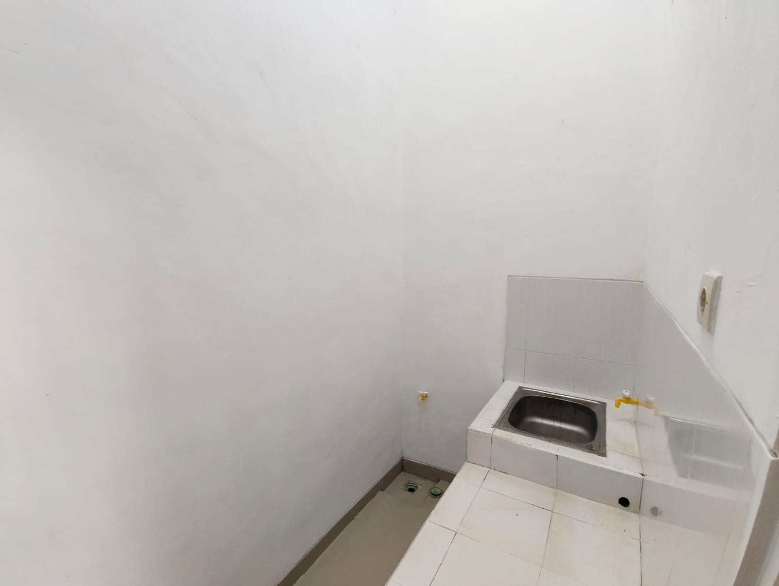 Dijual Rumah Minimalis Sangat Murah di Griya Amerta Surabaya Timur - Thumbnail 4