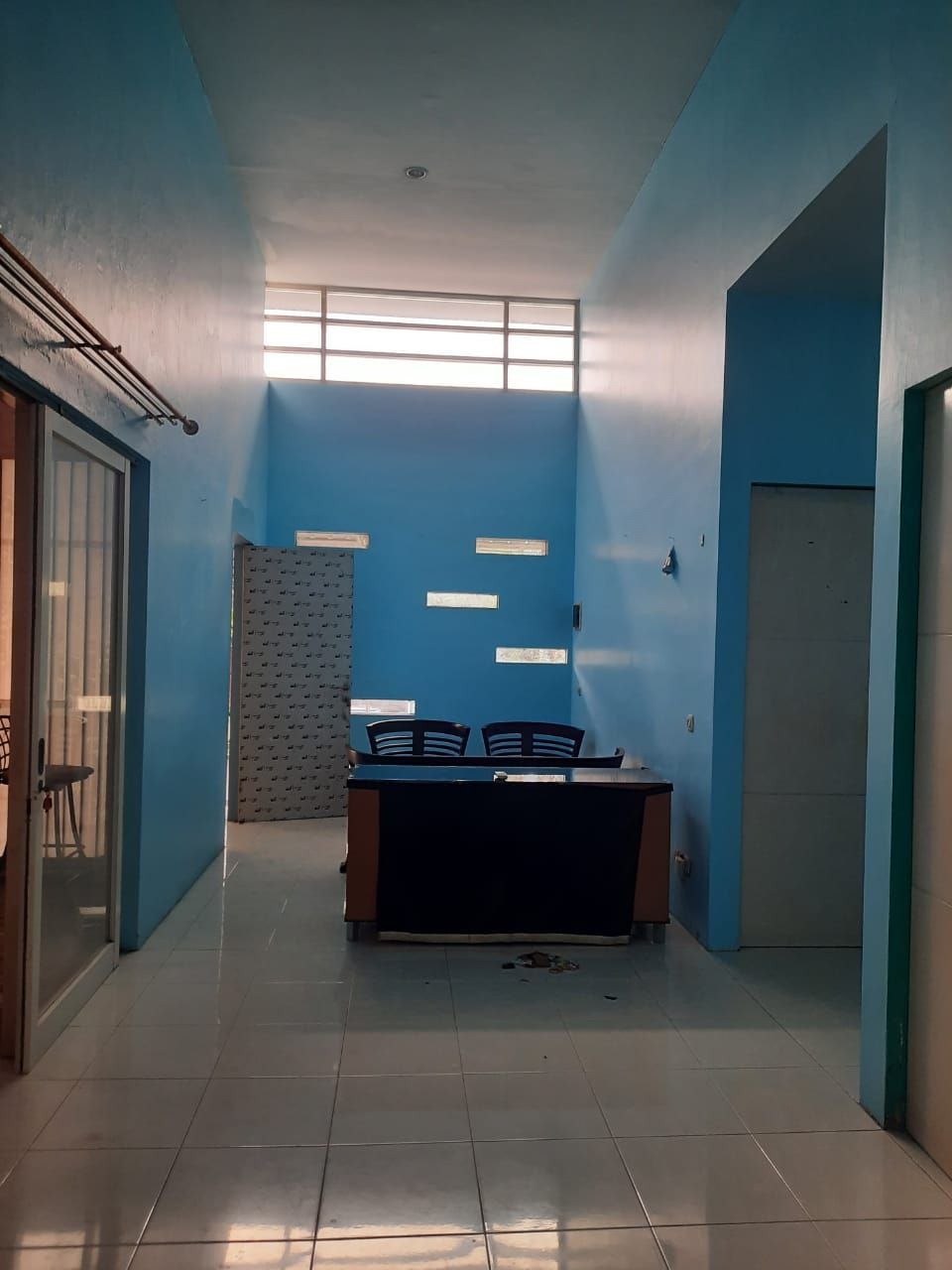 Disewakan Rumah Minimalis Siap Huni di Bukit Palma Citraland Surabaya Barat - Thumbnail 6