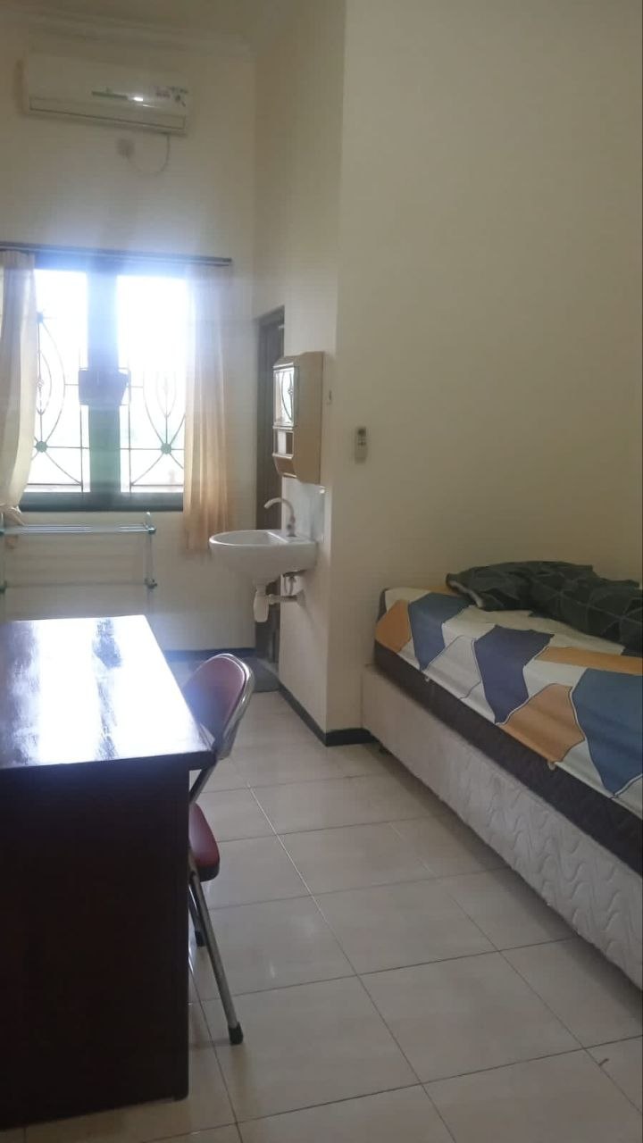 Jual Rumah 2 Lantai Kost Aktif Siwalankerto Surabaya - Thumbnail 2