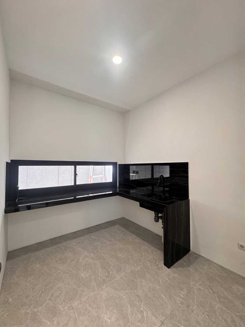 Dijual Rumah Lokasi Strategis di Pandugo Surabaya Timur - Thumbnail 8