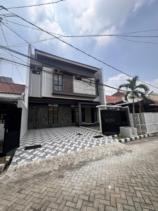 Dijual Rumah Langka Baru Gress di Kawasan Manyar Jaya Surabaya Timur - Image 1
