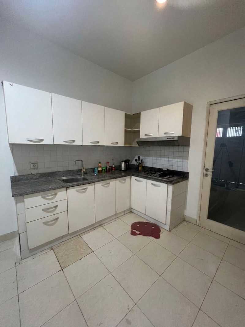 Dijual Rumah Minimalis Modern di Diamond Hill Citraland Surabaya Barat - Thumbnail 6