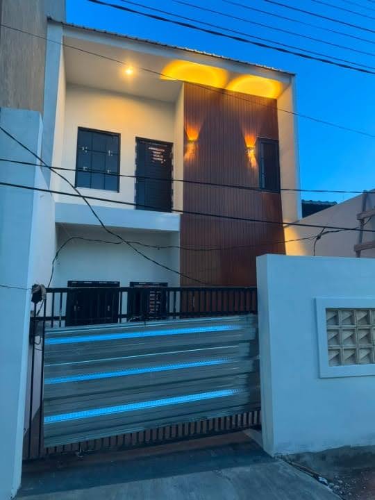 Dijual Murah Rumah Baru Gress di Griya Amerta Surabaya Selatan - Image 1
