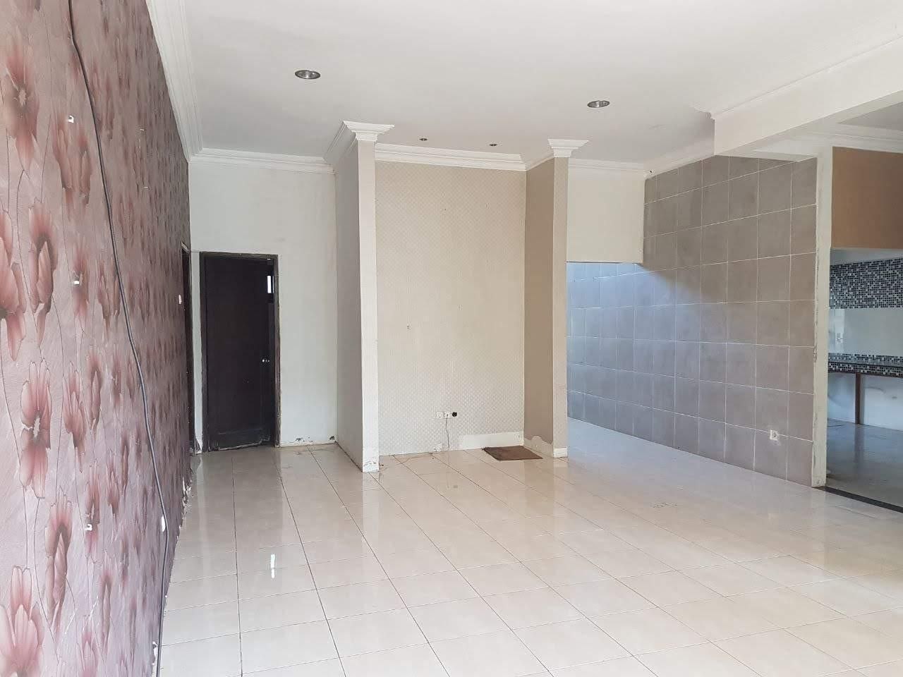 Dijual Rumah Strategis di Palma Grandia Citraland Utara Surabaya Barat - Thumbnail 4