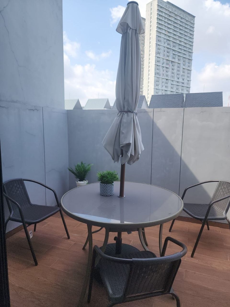 Dijual Rumah Semi Furnished di The Grand Kenjeran Akeno Surabaya Utara - Thumbnail 5