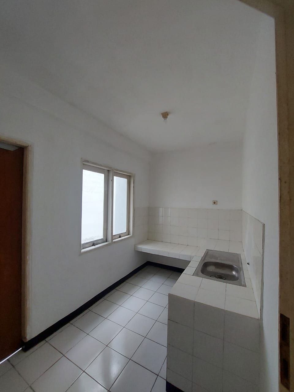 Jual Ruko 2 Lantai Jejer Lokasi Strategis di Jalan Kenjeran Surabaya Utara - Thumbnail 5