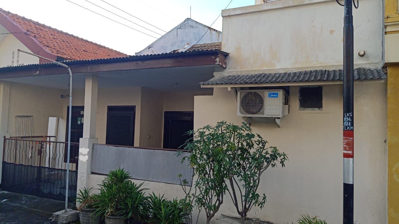Rumah Hook Dijual di Wiyung Surabaya Selatan - Image 1