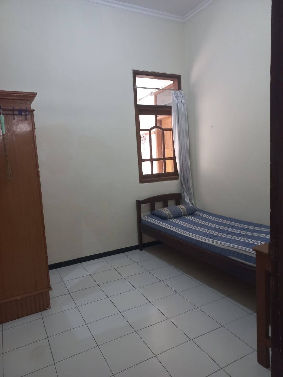 Dijual Rumah Kos Aktif 1 Lantai di Kawasan Medokan Ayu Surabaya Timur - Thumbnail 4