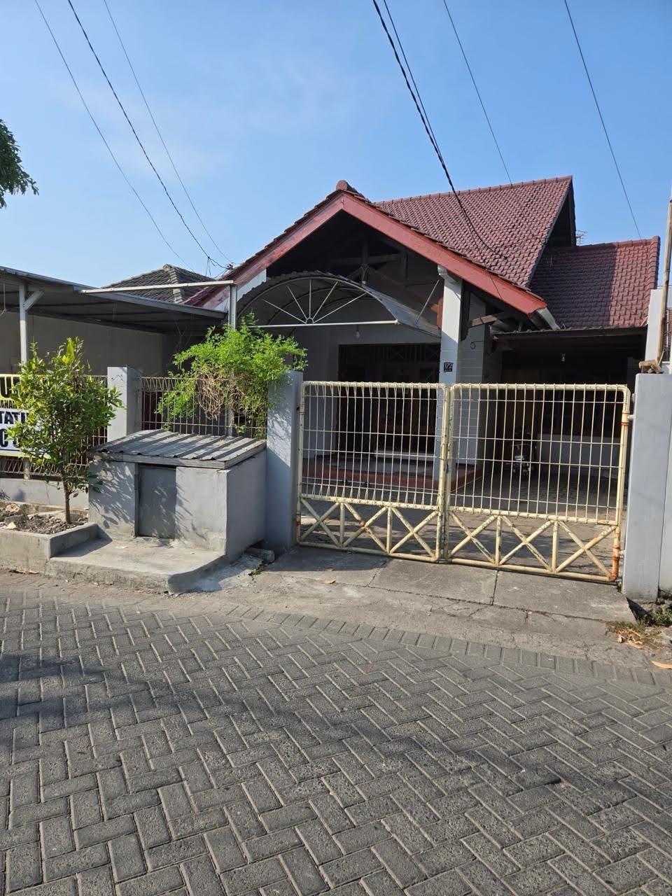 Dijual Rumah Nyaman dan Luas di Sedati Sidoarjo - Image 1