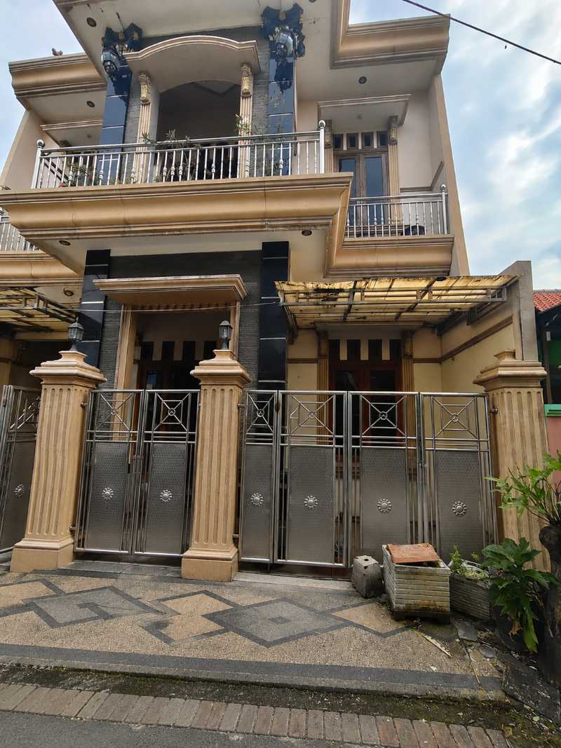 Dijual Rumah 2 Lantai di Pondok Benowo Indah Surabaya Barat - Image 1