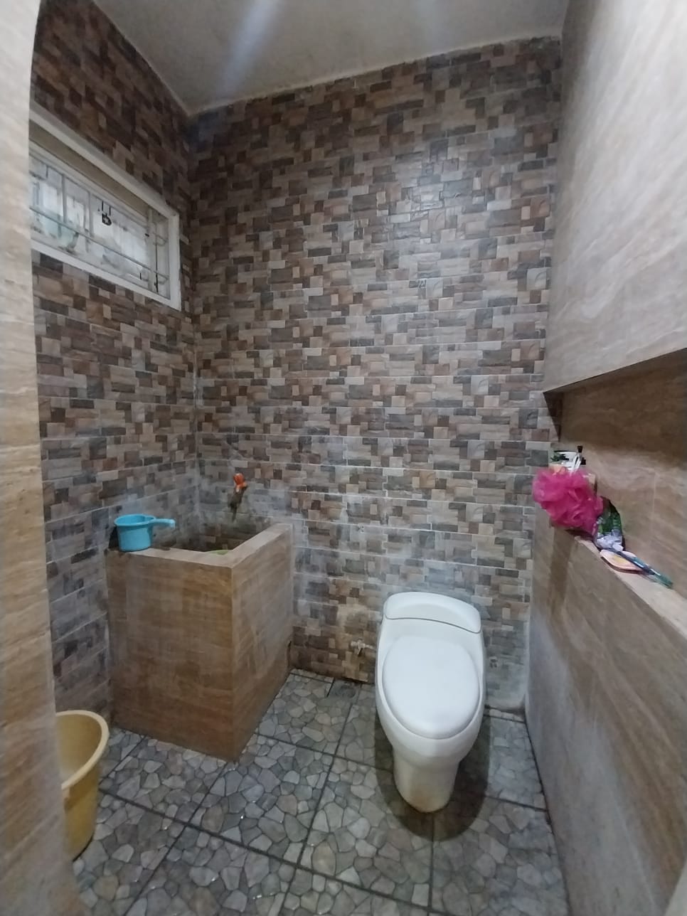 Dijual Rumah 2 Lantai Strategis Dekat Merr dan Transmart di Rungkut Surabaya Timur - Thumbnail 7
