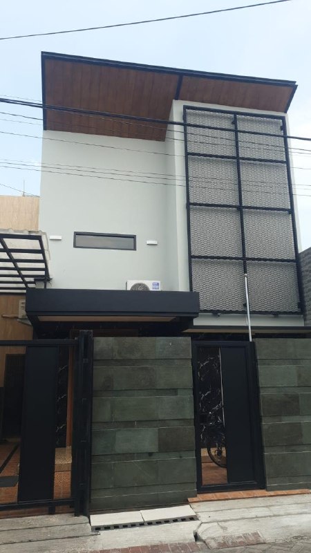 Dijual Rumah Siap Huni Lokasi Strategis di Simpang Darmo Permai Surabaya Barat - Thumbnail 2