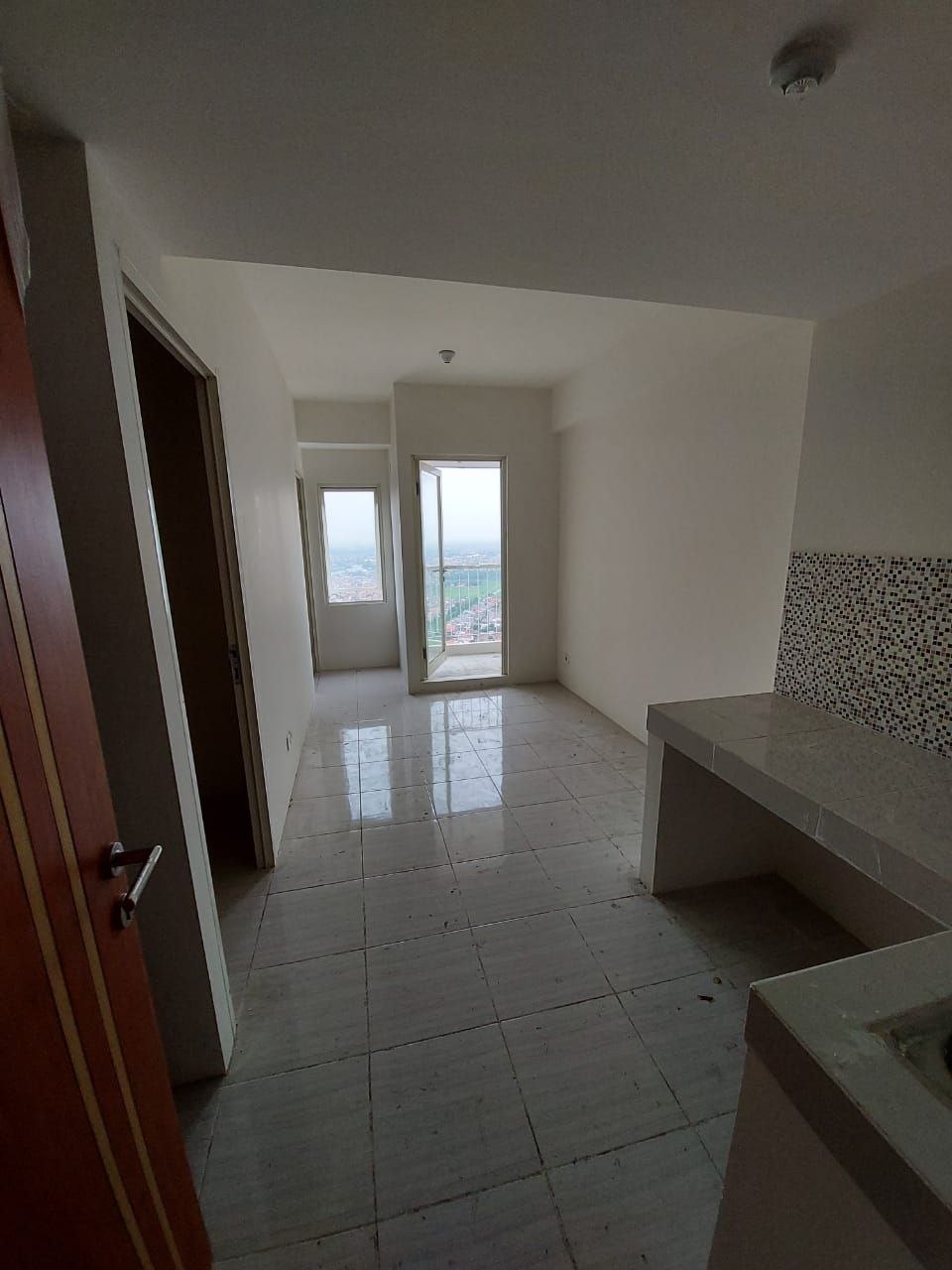 Disewakan Apartemen Strategis 2BR di Puncak CBD Surabaya Barat - Thumbnail 4