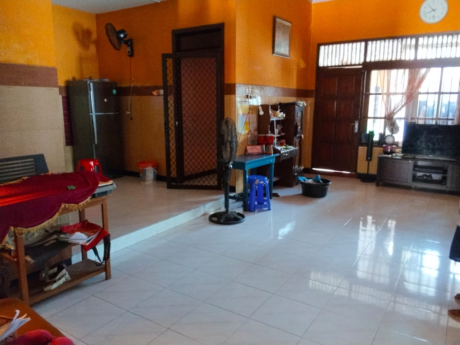 Dijual Rumah Lokasi Strategis di Jambangan Surabaya Selatan - Thumbnail 5