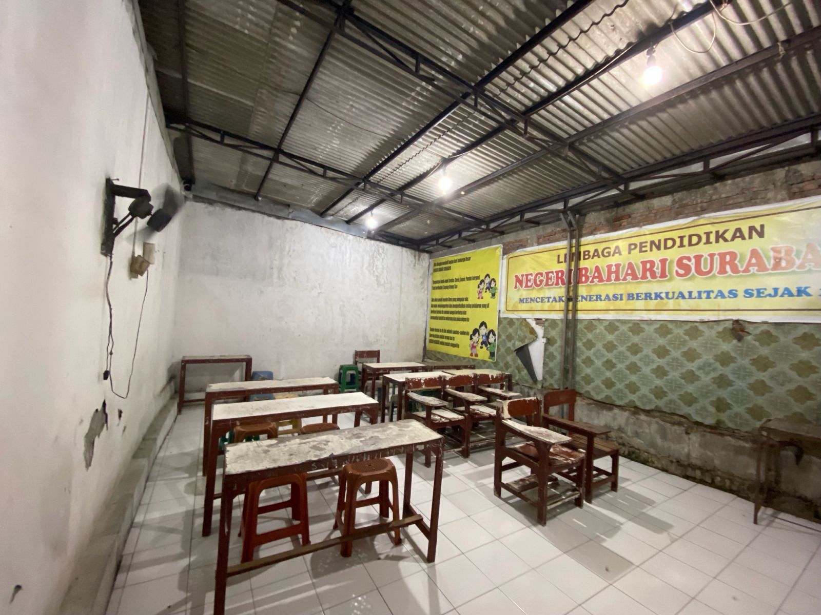 Dijual Ruko Lahan Luas Harga Terjangkau di Alas Malang, Sambikerep Surabaya Barat - Thumbnail 2