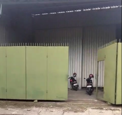 Disewakan Ruko Besar Kawasan Berkembang Kendung, Surabaya Barat - Image 1