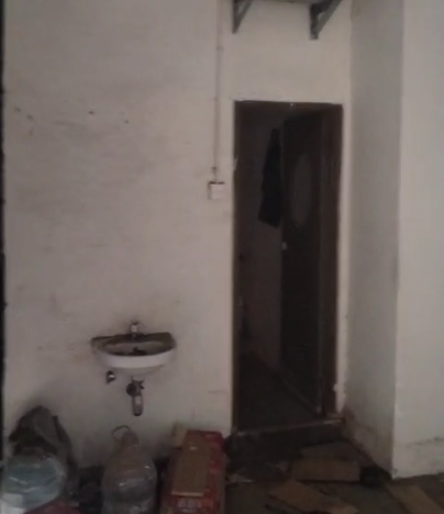 Disewakan Ruko Besar Kawasan Berkembang Kendung, Surabaya Barat - Thumbnail 2