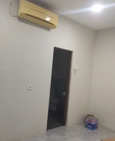 Disewakan Ruko Besar Kawasan Berkembang Kendung, Surabaya Barat - Thumbnail 6