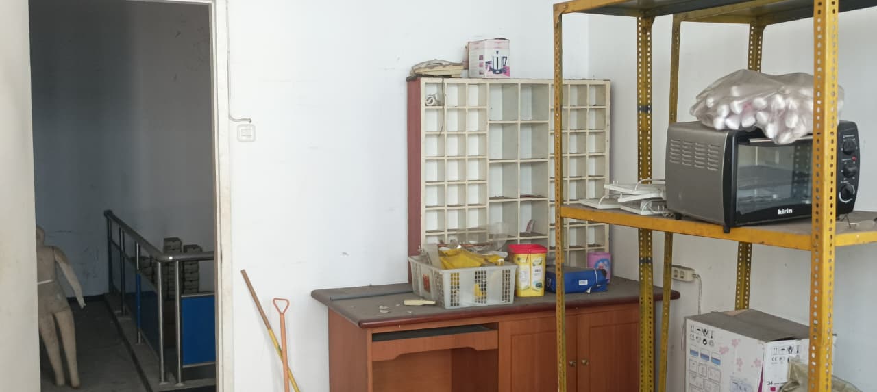 Dijual Ruko 3 Lantai Komplek Strategis HR Muhammad, Surabaya Barat - Thumbnail 3