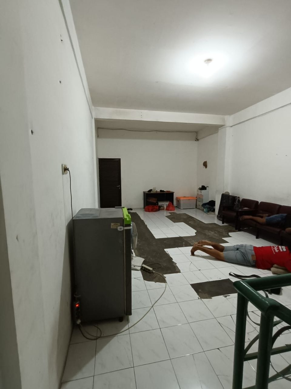 Dijual Cepat Ruko 3,5 Lantai di Pengampon Square Surabaya Pusat - Thumbnail 6