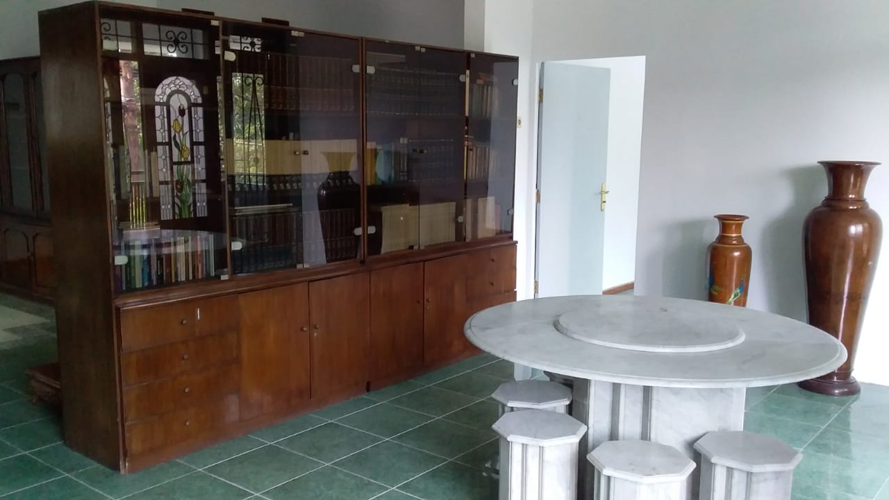 Jual Rumah Besar 6 Kamar Kawasan Elite Manyar Tirtoyoso, Surabaya Timur - Thumbnail 7