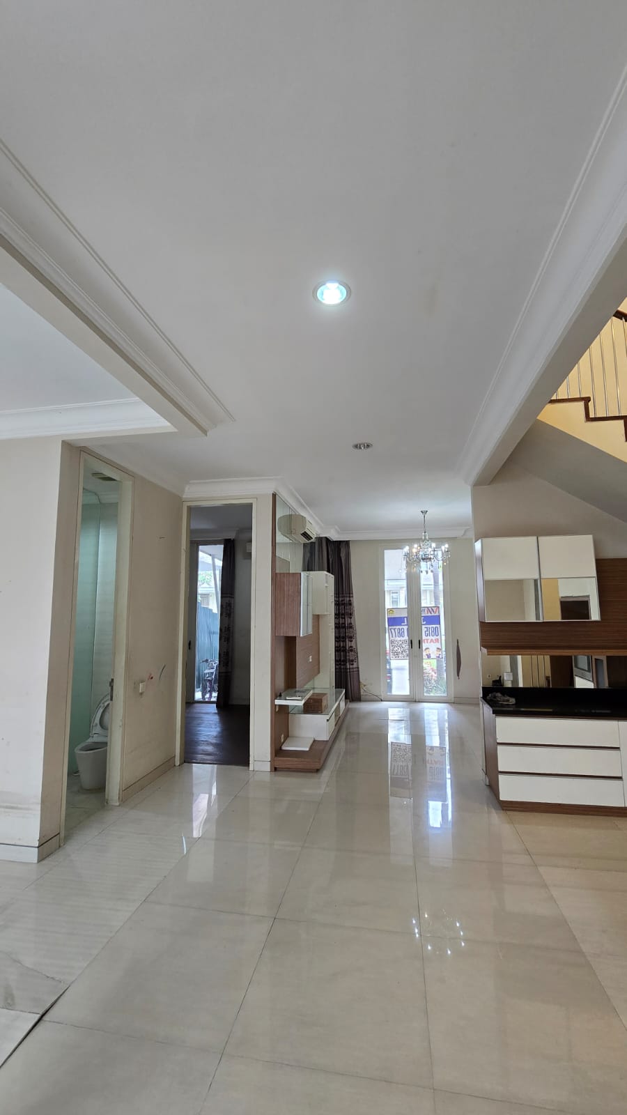Dijual Rumah Strategis di Lariz Wood Pakuwon Indah Surabaya Barat - Thumbnail 2