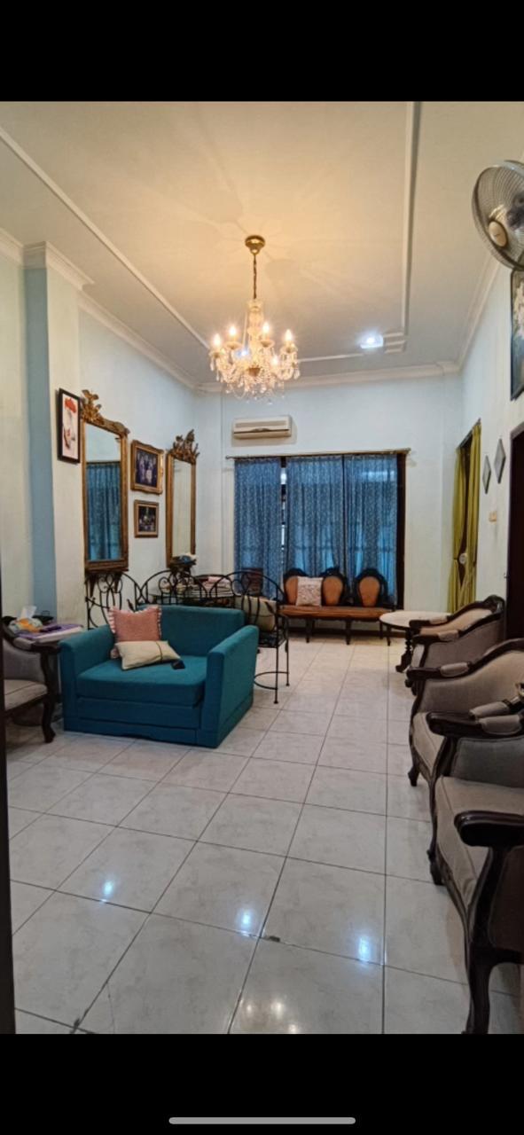 Dijual Rumah 3 Lantai Luas Lengkap & Siap Huni di Rungkut Mejoyo, Surabaya Timur - Thumbnail 3