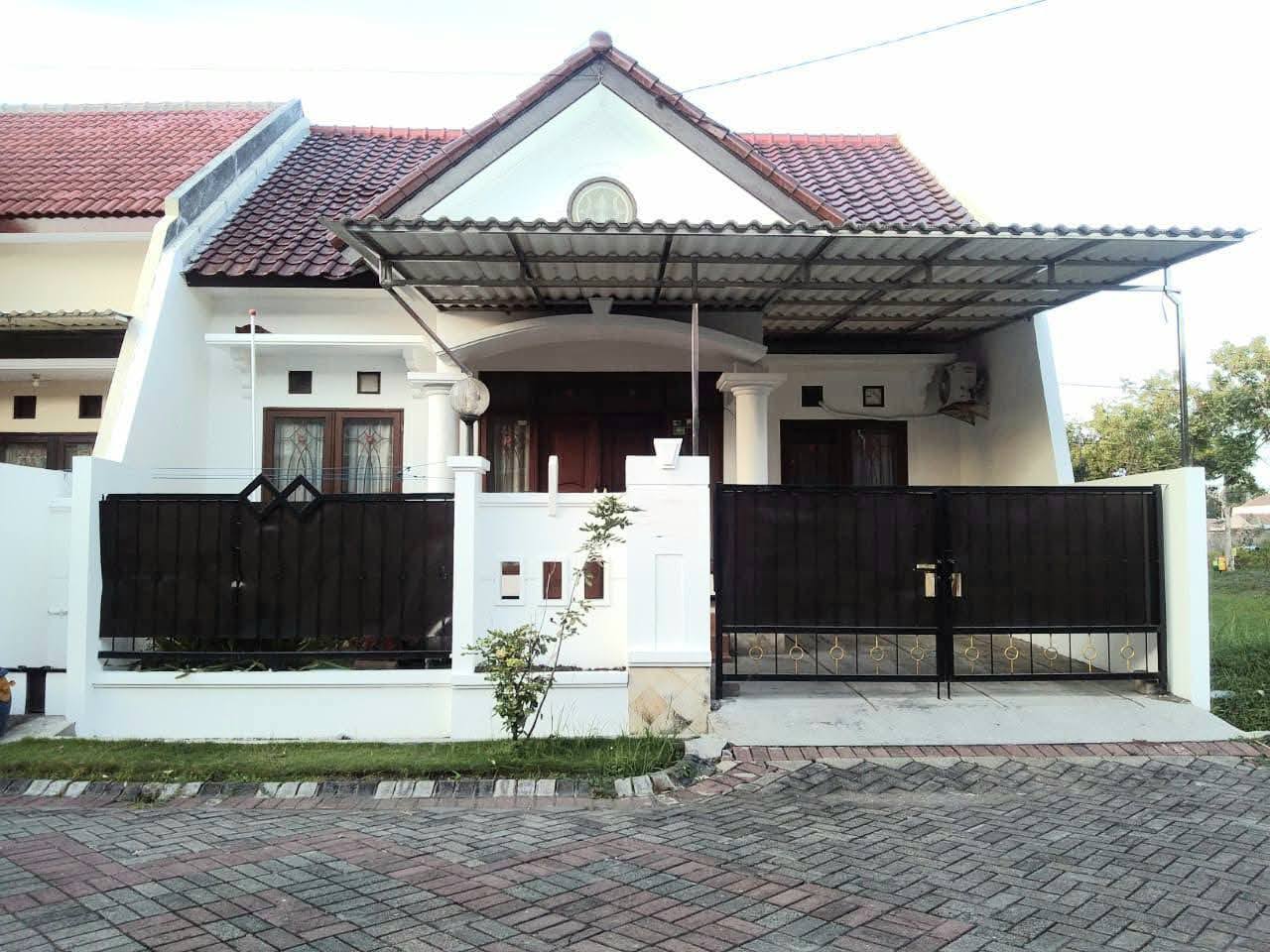 Rumah Siap Huni Strategis Dijual di Graha Sampurna Indah, Wiyung, Surabaya Barat - Image 1