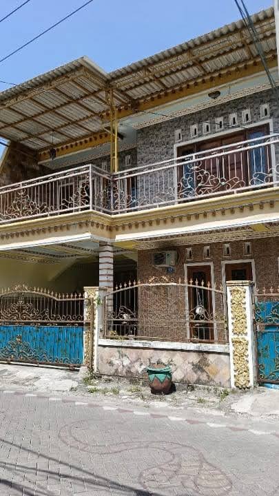 Dijual Rumah Lokasi Strategis di Medayu Utara Surabaya Selatan - Image 1