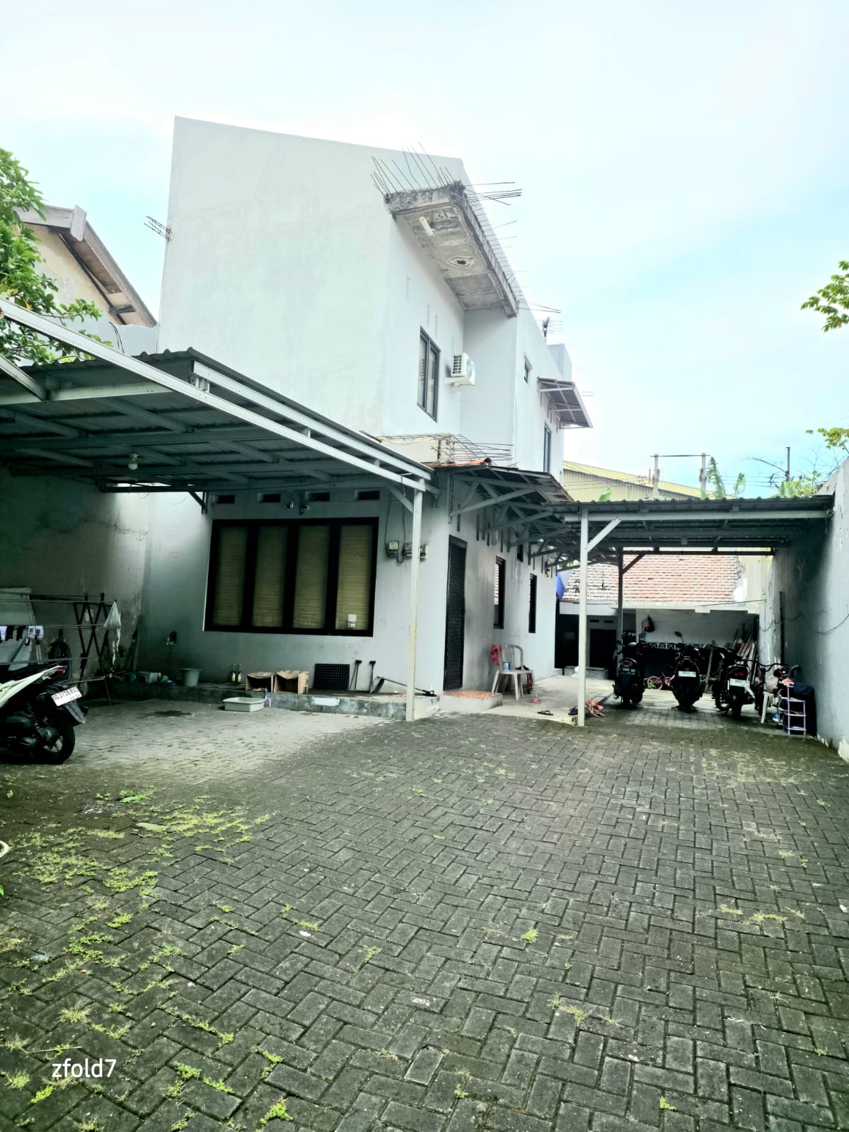 Dijual Rumah 2 Lantai Kawasan Industri Rungkut Mejoyo, Surabaya Timur - Thumbnail 2