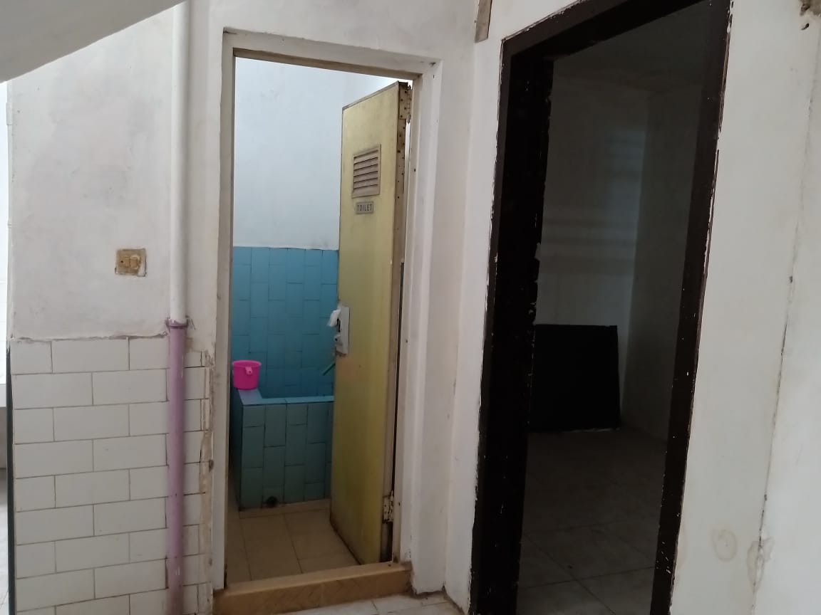 Dijual/Disewakan Ruko 2 Lantai Strategis Kawasan Bisnis Kalibokor Pucang, Surabaya Pusat - Thumbnail 7