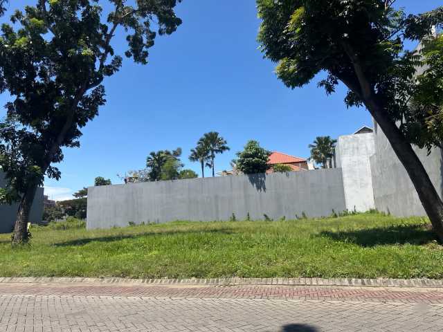 Dijual Tanah Strategis di Bukit Golf Galeria Golf Citraland Surabaya Barat