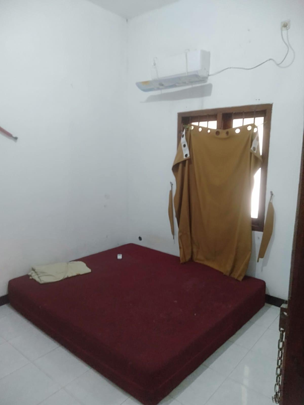 Dijual Rumah Siap Huni di Jambangan Surabaya Selatan - Thumbnail 4