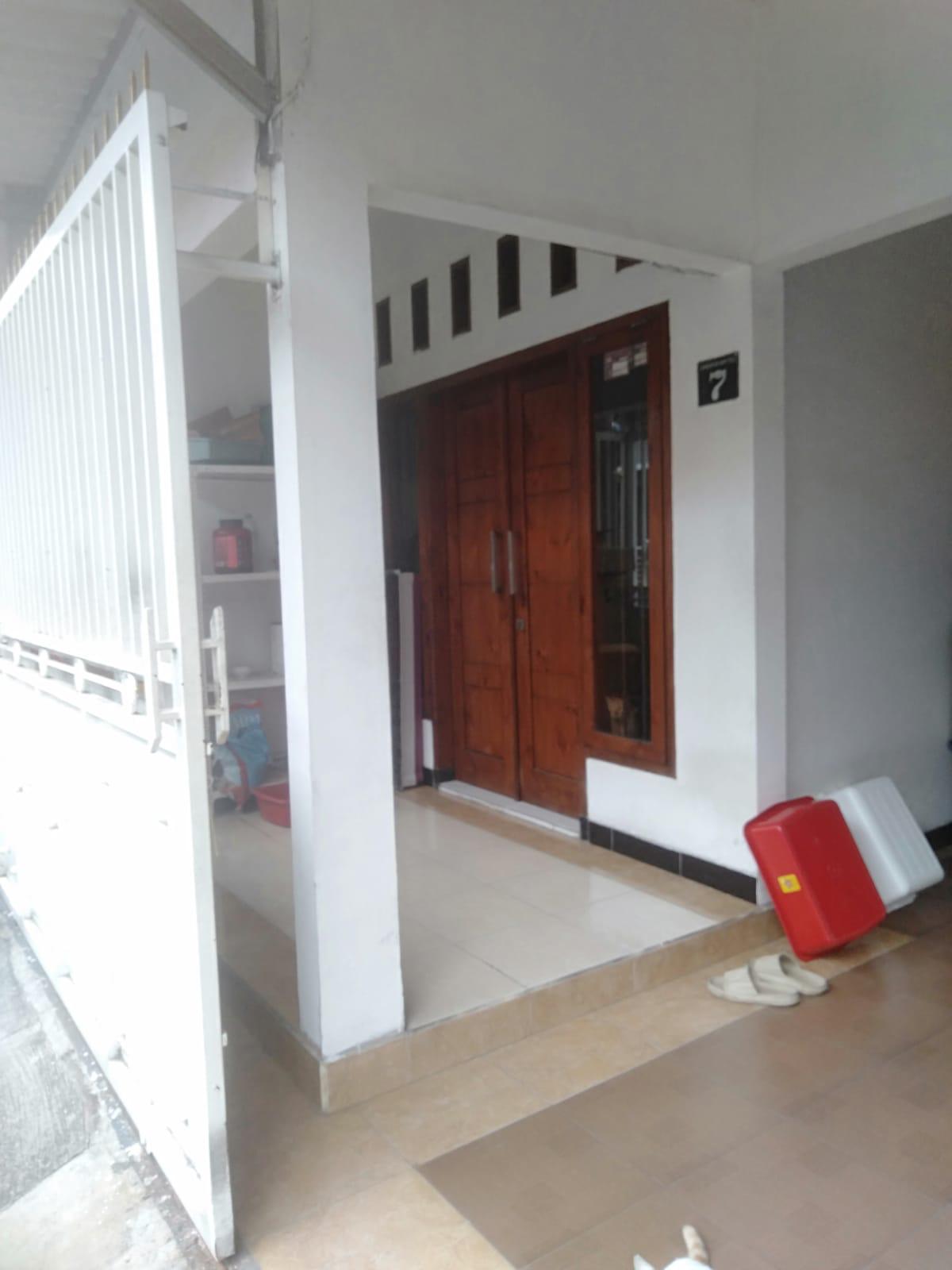 Dijual Rumah Siap Huni di Jambangan Surabaya Selatan - Thumbnail 7