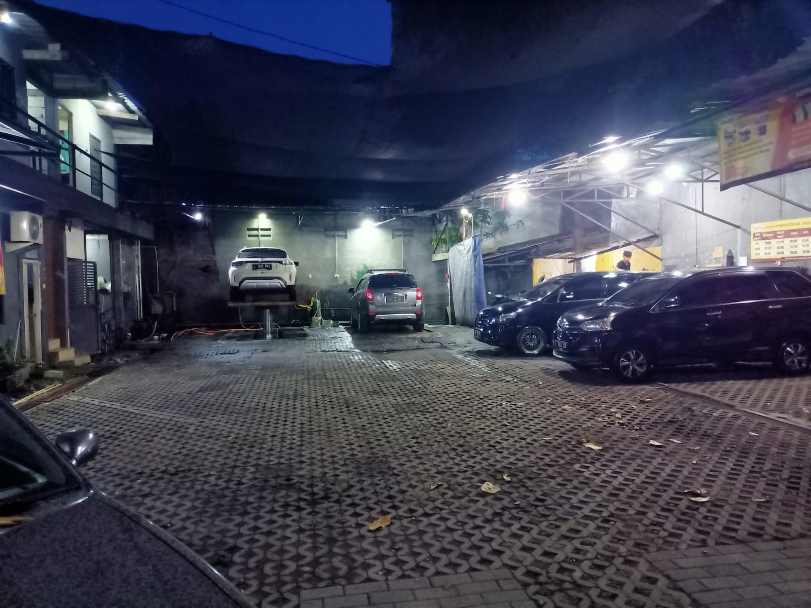 Dijual Lahan Strategis Cocok Untuk Usaha di Raya Wiguna Surabaya Selatan - Thumbnail 2