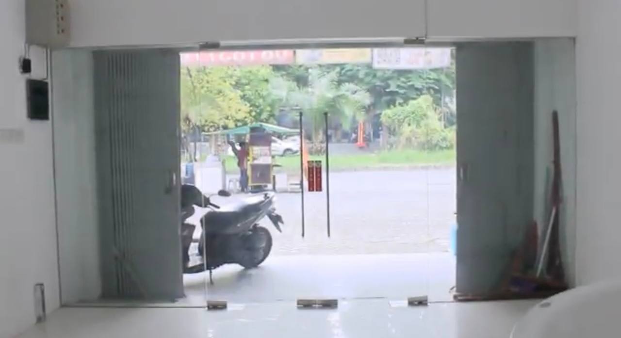 Dijual Ruko Cantik Strategis di Villa Bukit Mas Surabaya Barat - Thumbnail 4