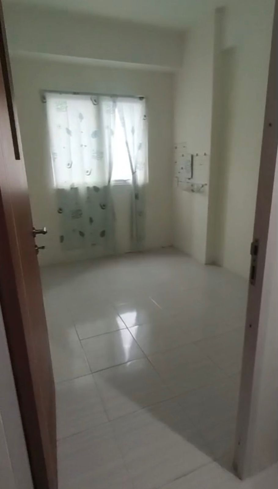 Disewakan Apartemen Full Furnished di Puncak Dharmahusada Surabaya Timur - Image 1