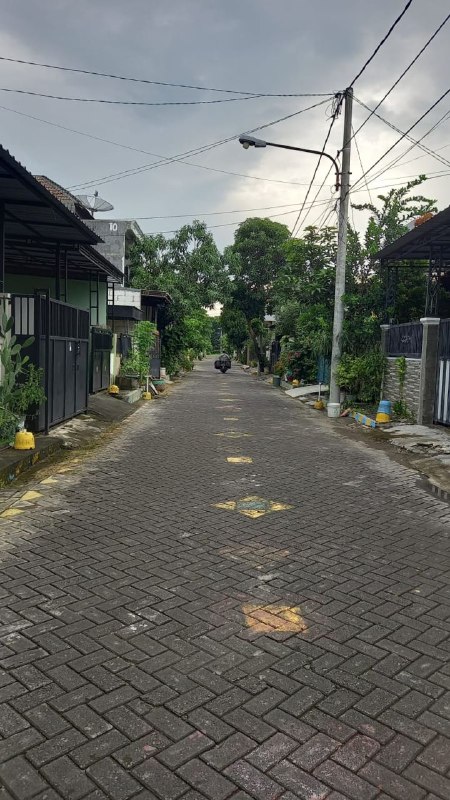 Dijual Rumah Siap Huni di Perumahan Palm Oasis Sememi, Benowo, Surabaya Barat - Thumbnail 2